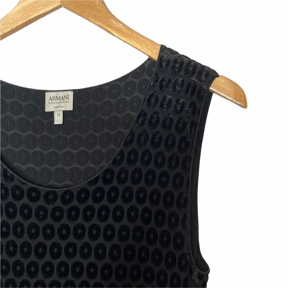 ARMANI COLLEZIONI | Velvet Pattern Tank Top - Picture 2 of 5